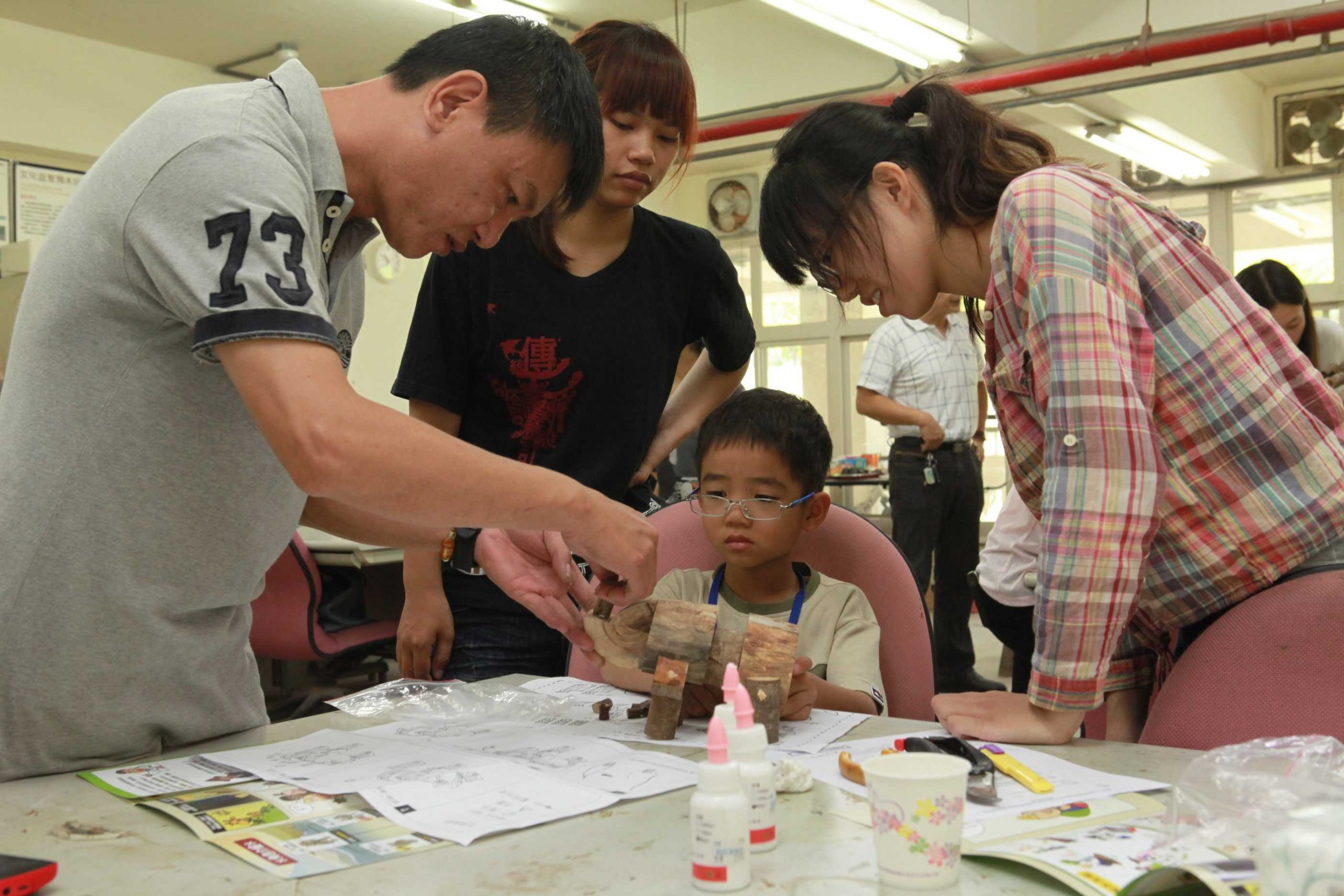 林試所委託 高大創建系設計 低價值小徑材開發成積木包