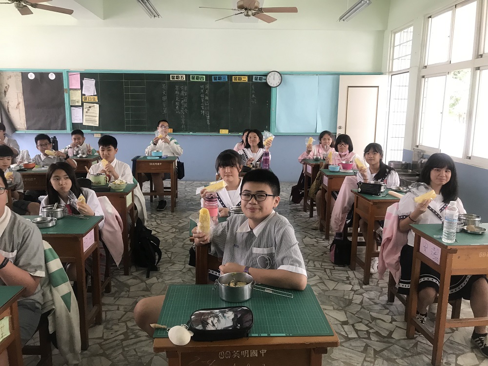 高雄鳳梨 學童營養午餐就能吃到