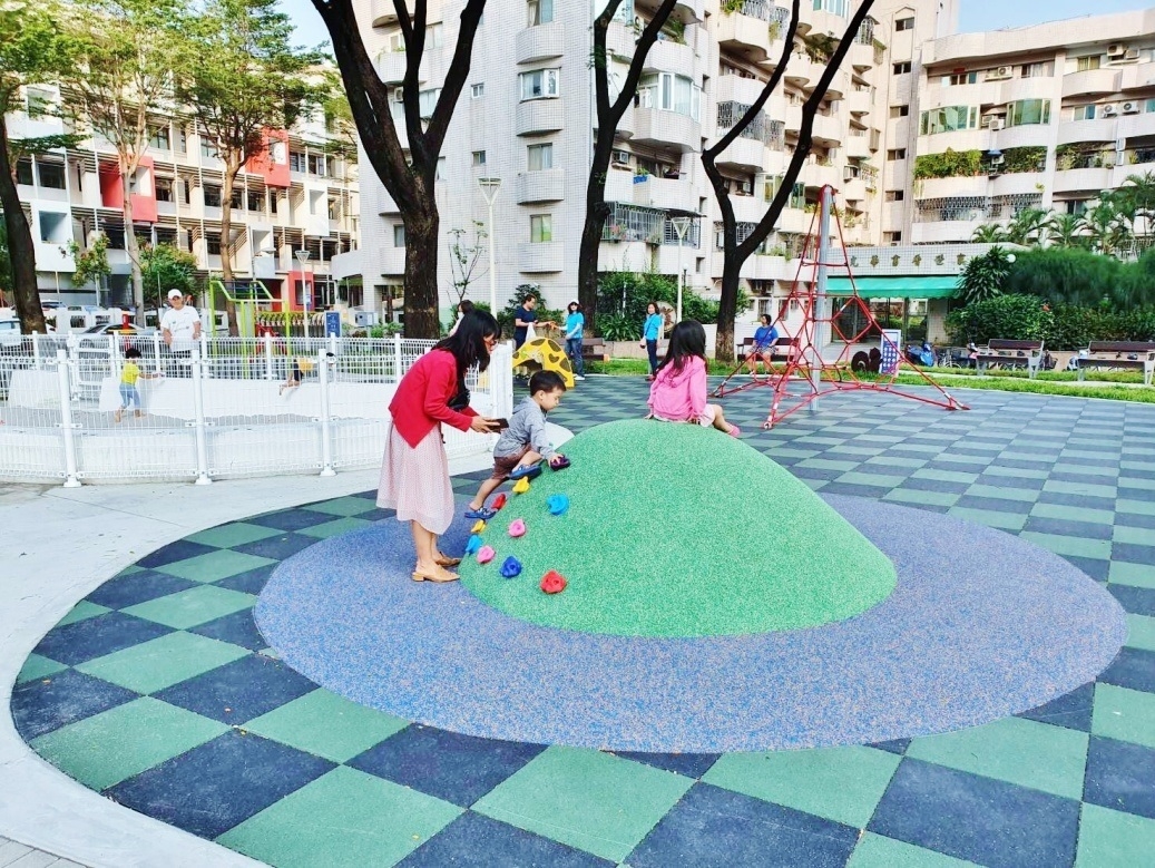 工務局加強公園重點巡檢 確保休憩場域舒適乾淨