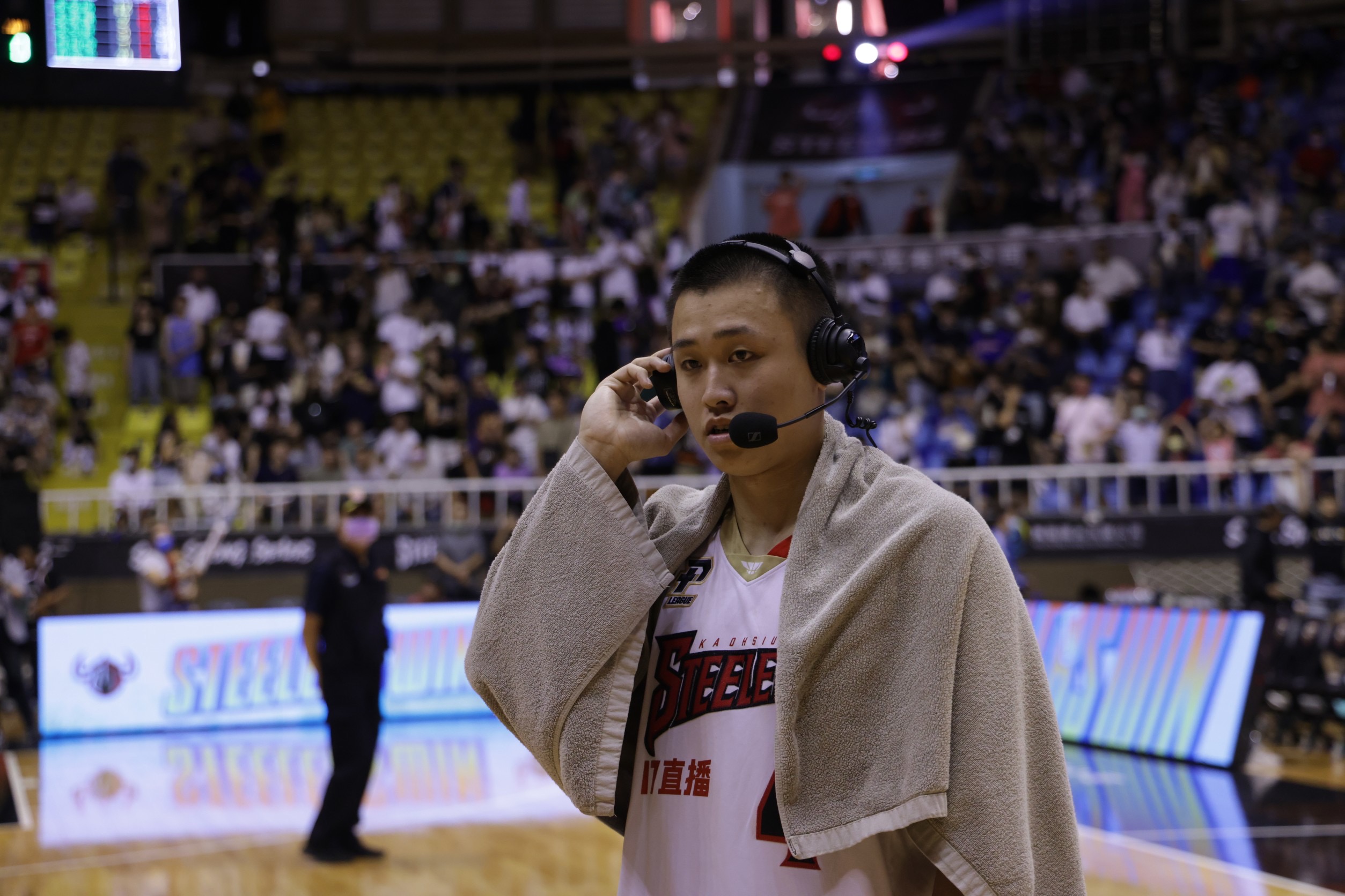 離季後賽0.5勝差 鋼鐵人主場擒獅7連勝