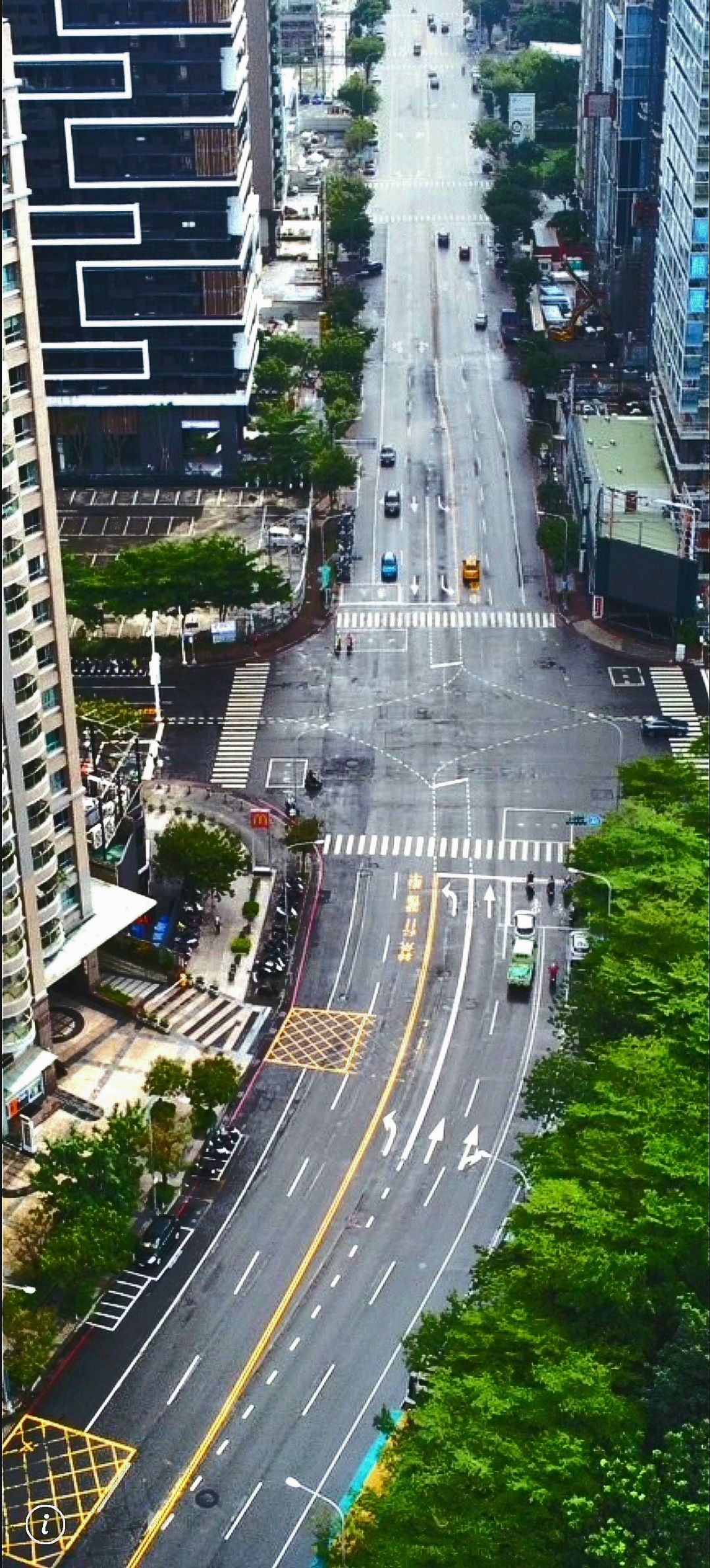 明誠美術東二路口增設左轉附加車道及專用號誌