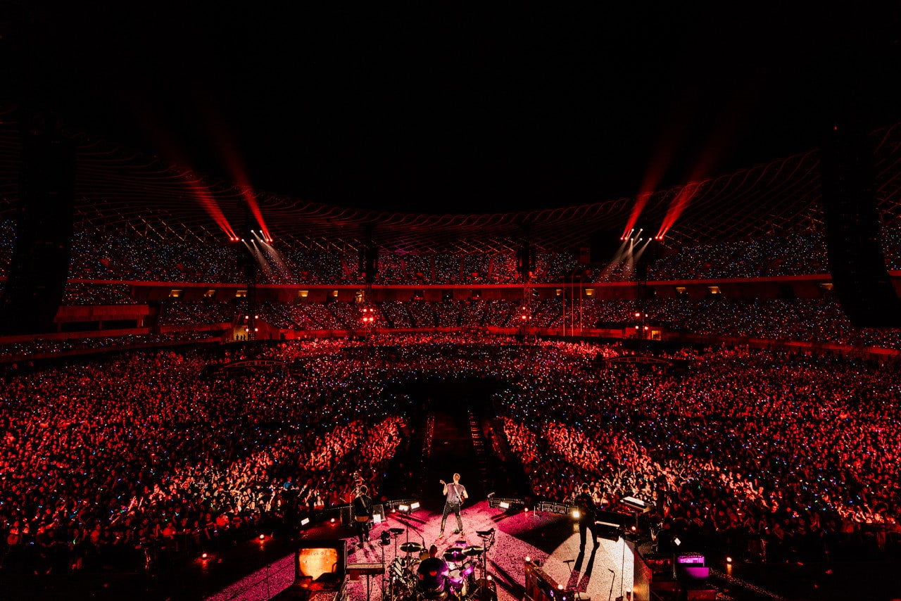 搖滾天團Coldplay高雄開唱 兩日湧入超過17萬人（Live Nation Taiwan 提供- Photo by Anna Lee）