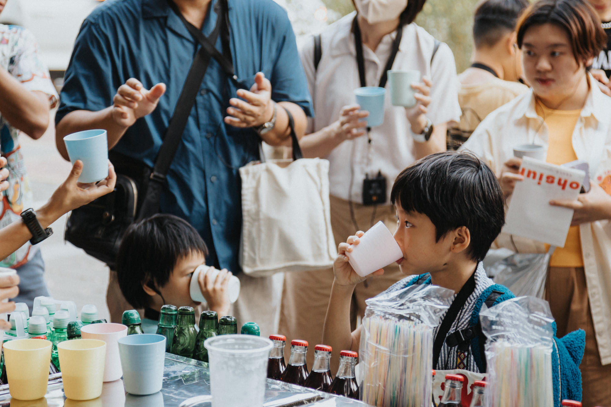 「創意逛大街」蒐羅51個在地故事據點，民眾可透過集章探訪充滿人文底蘊的鹽埕哈瑪星。（文化局提供）