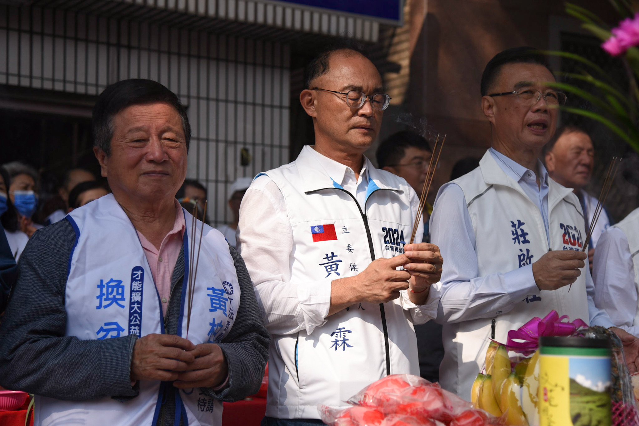 高市第五選區立委參選人黃柏霖成立後援會。（服務處提供）