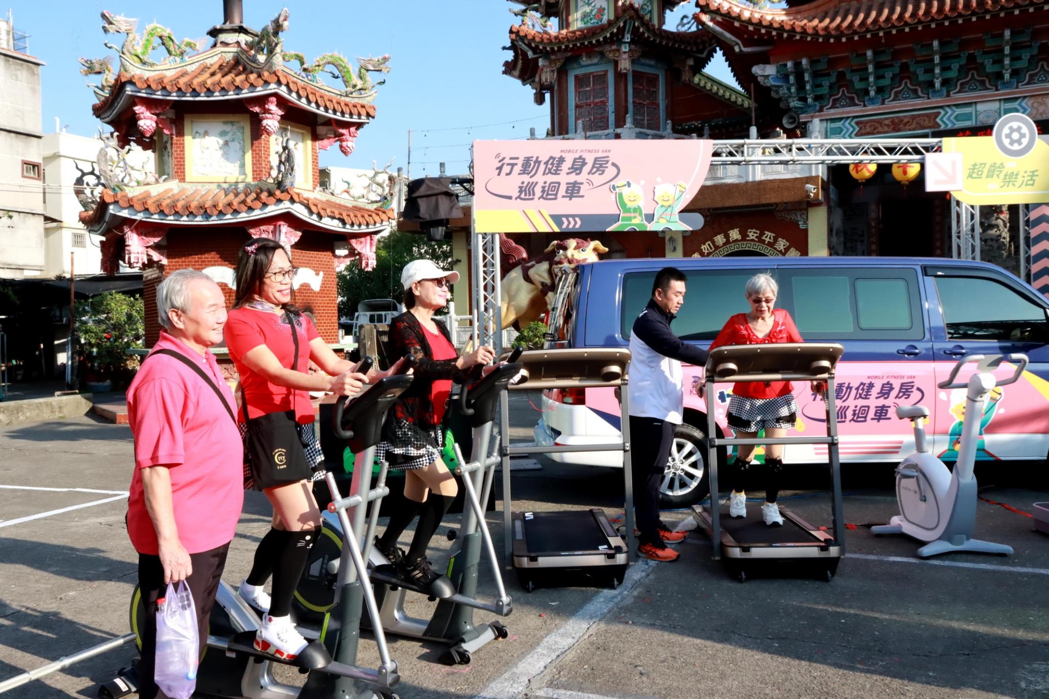 鳳屏宮首發，高市結合日月光打造行動健身房巡迴車