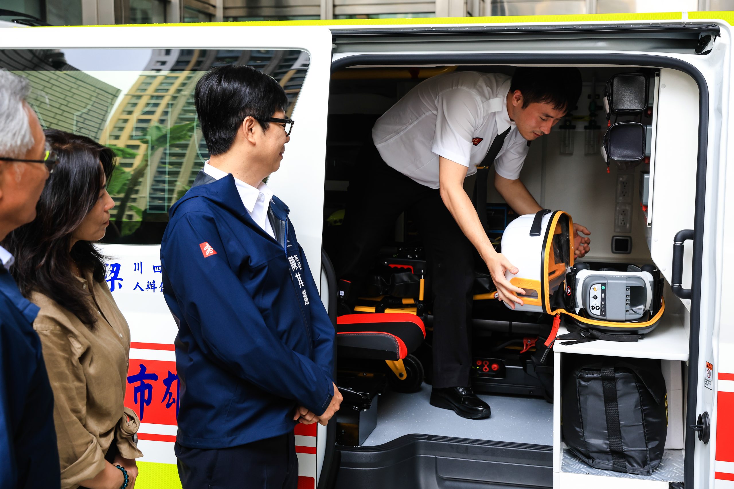 遺愛人間！董事長梁朝辰驟逝，老四川義捐救護車