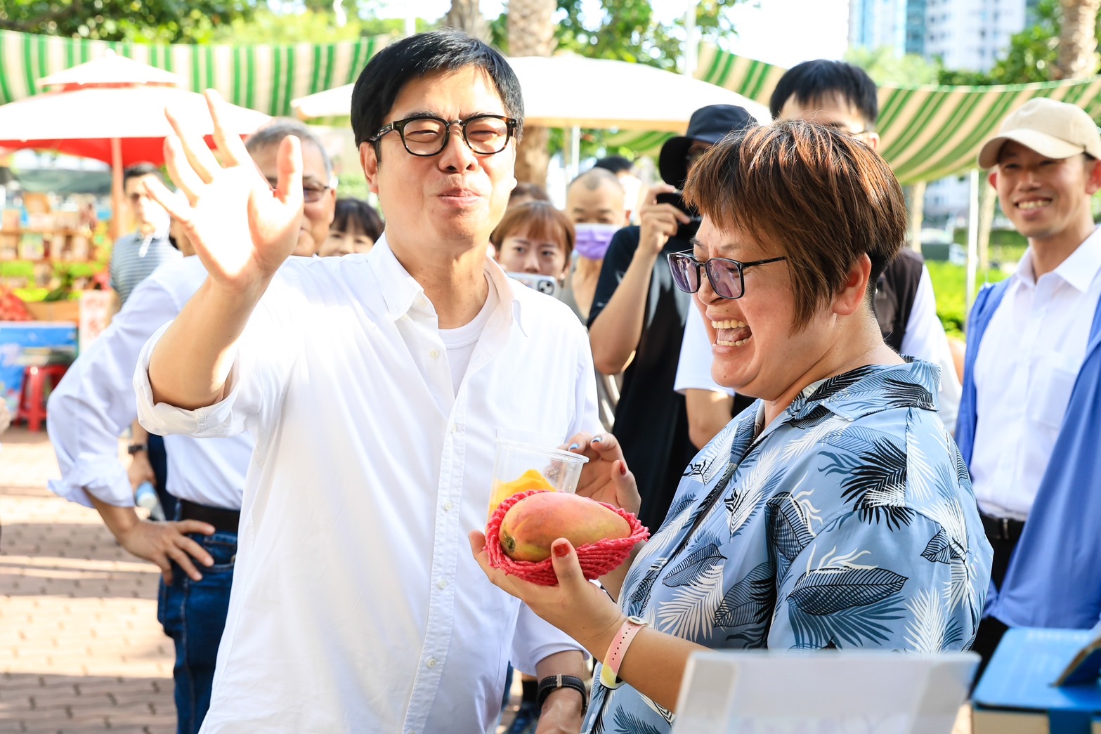 小農直送！高雄金煌芒果開賣，夏祭新鮮市霸氣登場