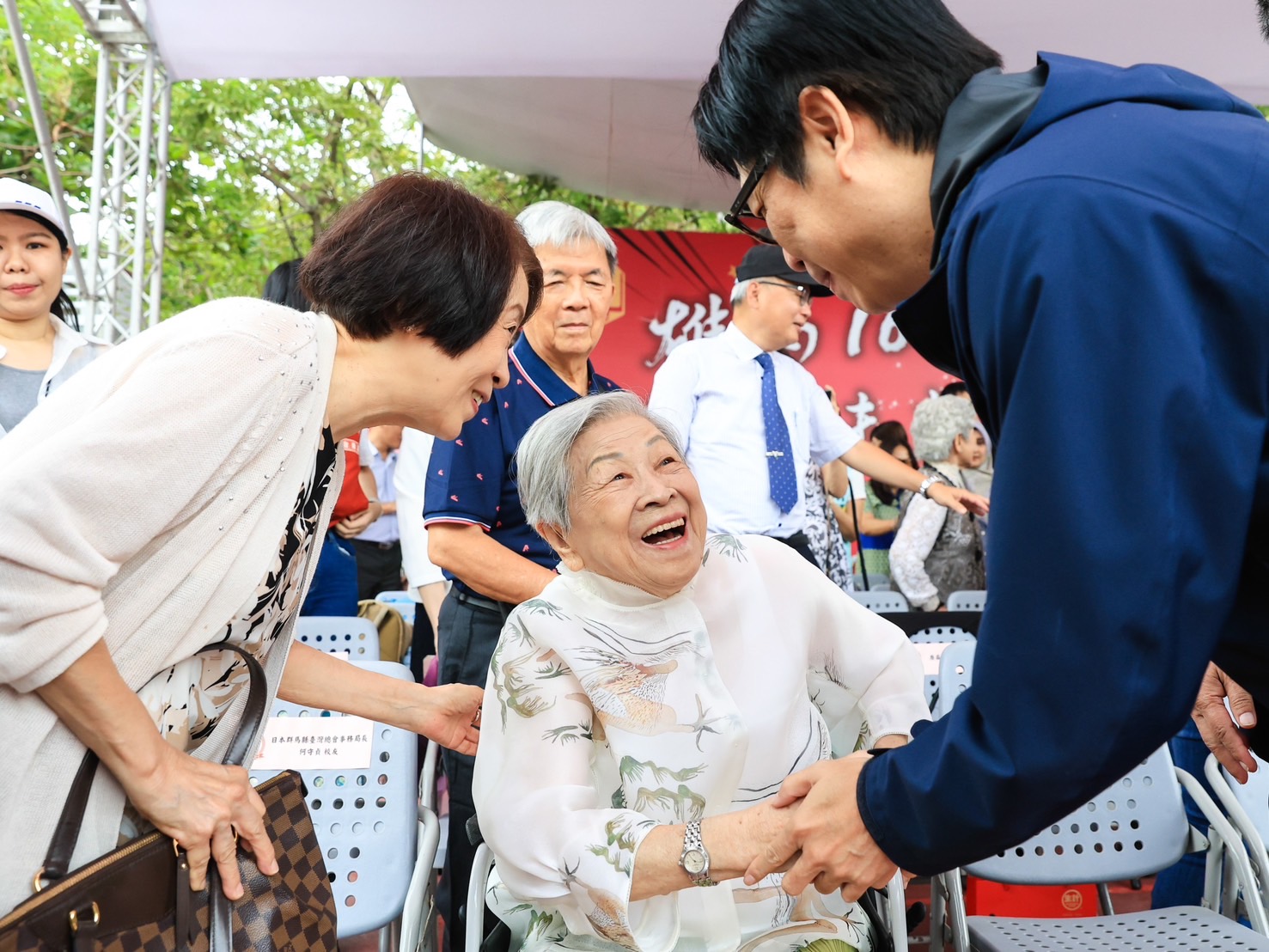 高雄女中百年生日　時空膠囊寄願未來30年再相見